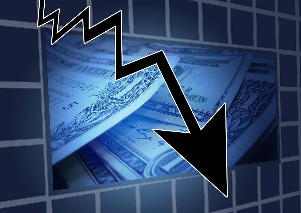 https://chamberbusinessnews.com/wp-content/uploads/2025/09/financial-crisis-stock-exchange-trend-business-finance-45d577.jpg